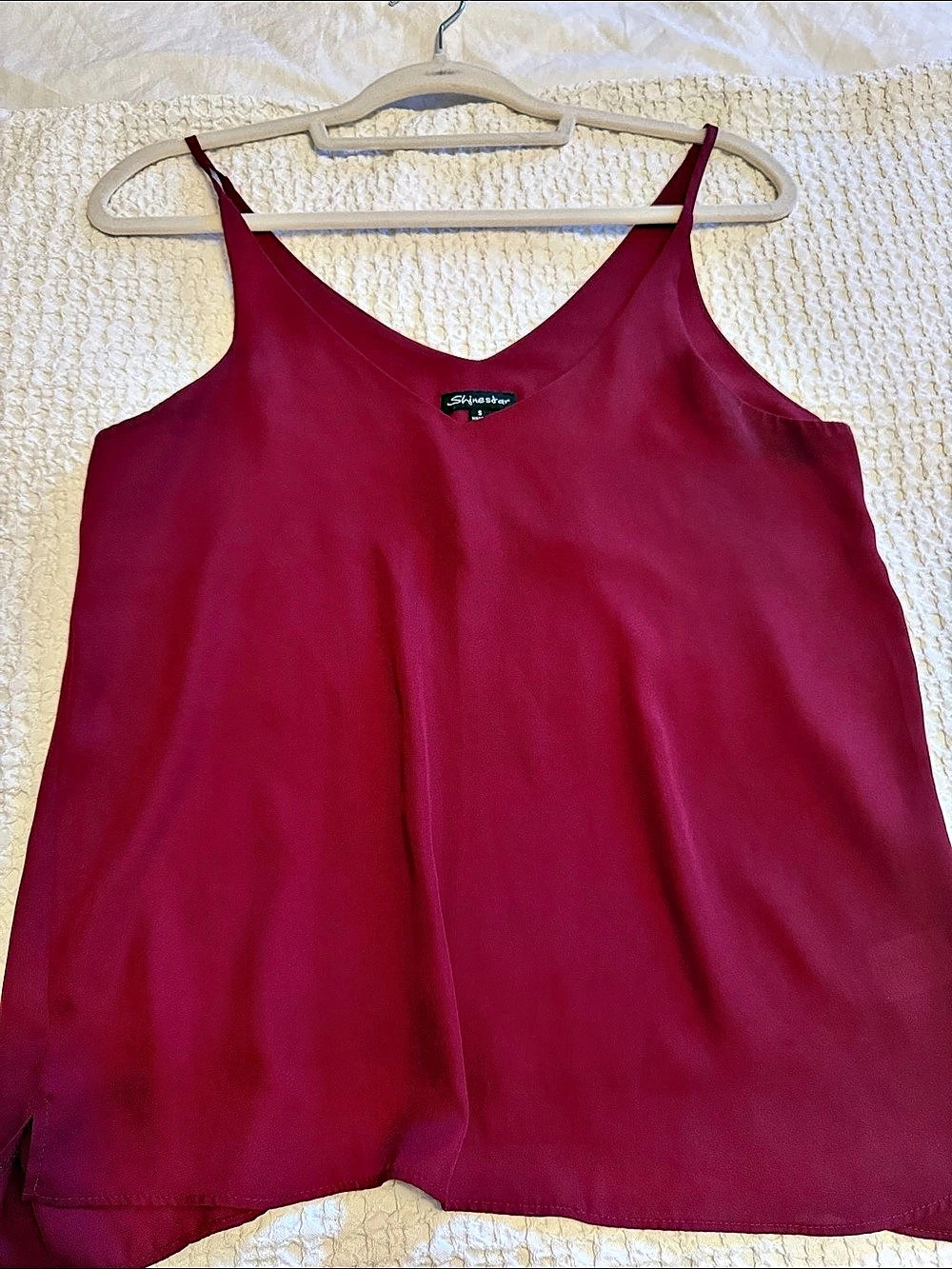 Shapeless Red Sleeveless Tank Top Like New